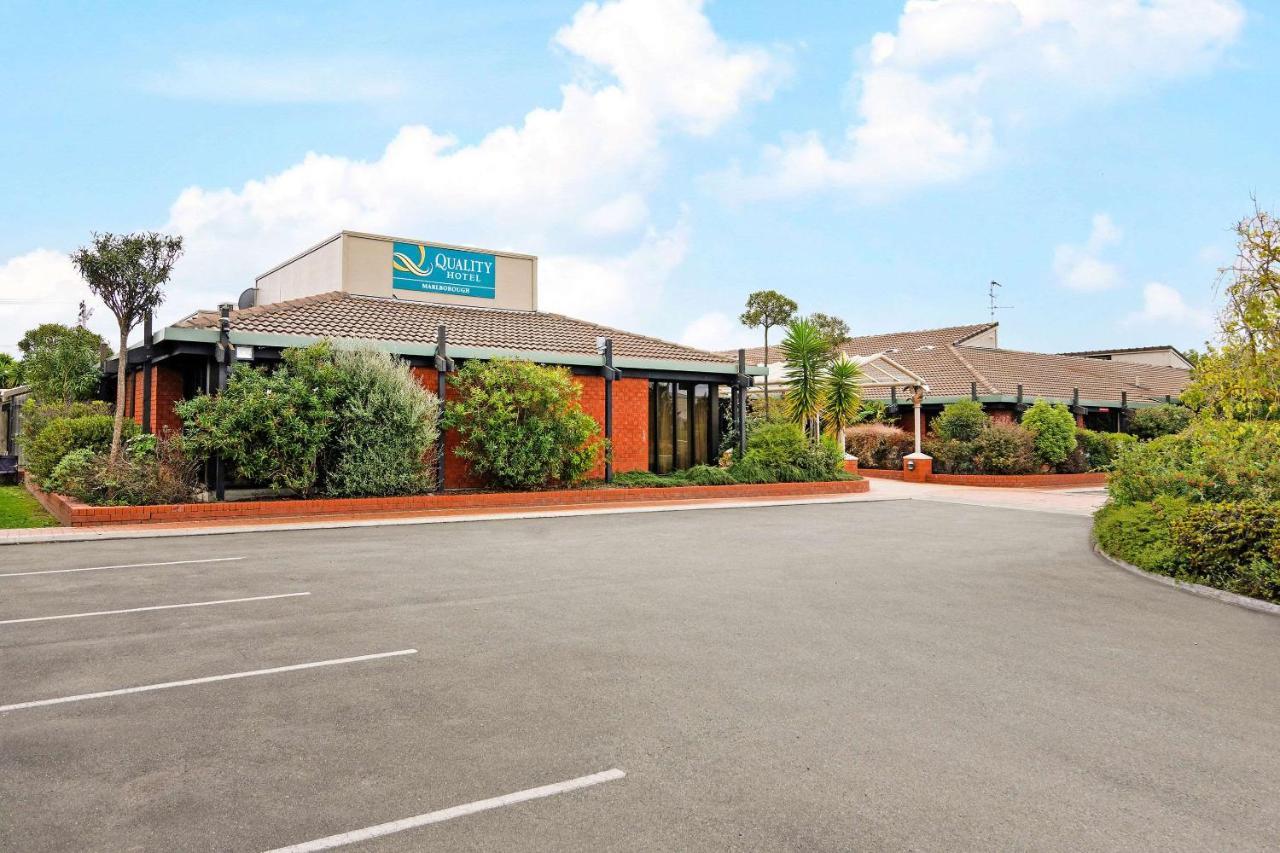 ביאנהיים Riverside Hotel Marlborough מראה חיצוני תמונה