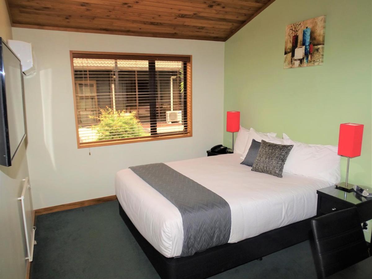 ביאנהיים Riverside Hotel Marlborough מראה חיצוני תמונה