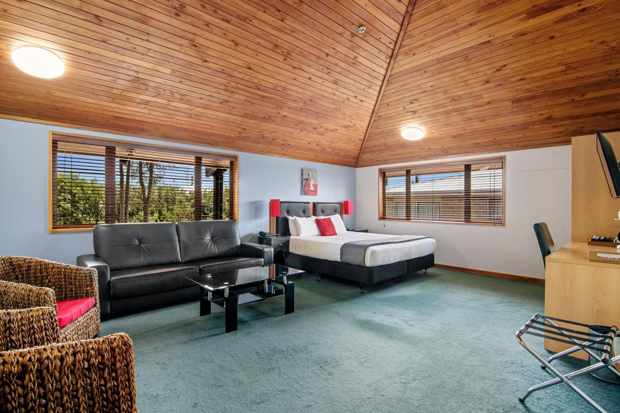 ביאנהיים Riverside Hotel Marlborough מראה חיצוני תמונה