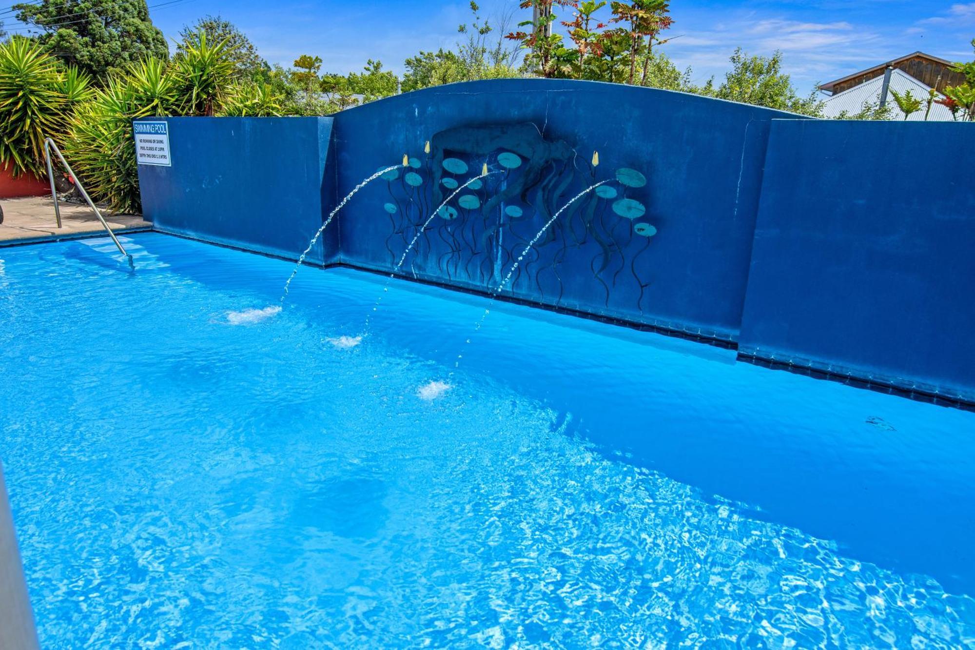 ביאנהיים Riverside Hotel Marlborough מראה חיצוני תמונה