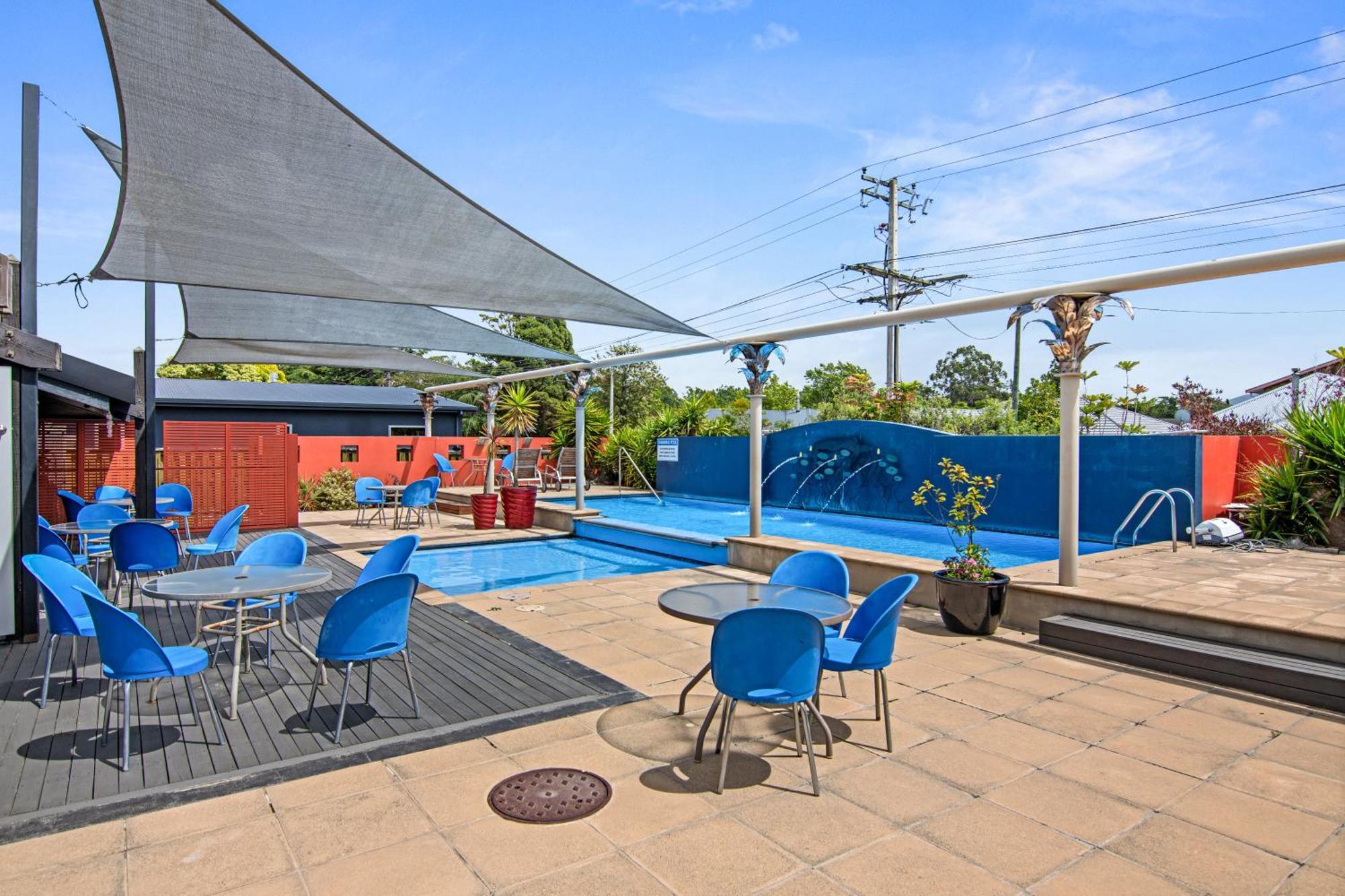 ביאנהיים Riverside Hotel Marlborough מראה חיצוני תמונה